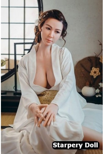 SexDoll Japonaise Starpery TPE ou S-TPE - Keiko - 172cm F-CUP 