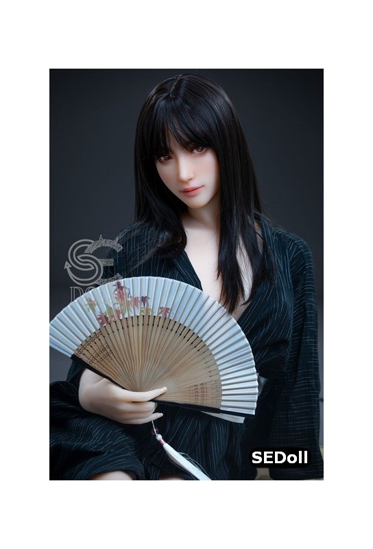 Love doll Chinoise en TPE - Aurora - 166cm C-CUP 