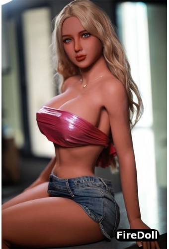 En stock - FIREDOLL - Kira - 162cm D-CUP 